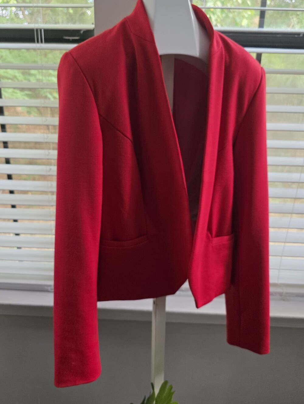 Fenn Wright Manson Vibrant Red Open-Front Blazer NWT.